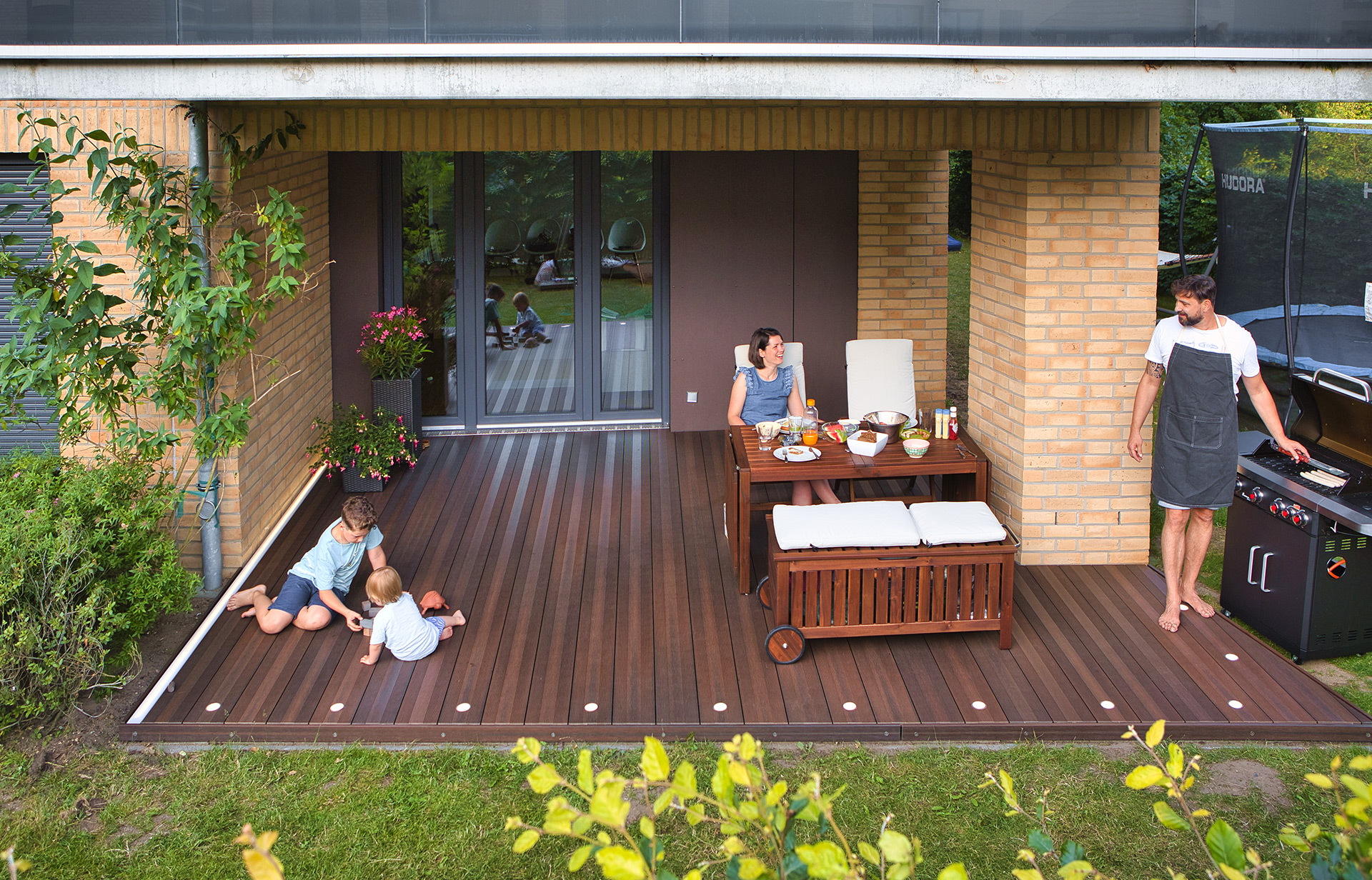 CLASSIC Varia Terrassendiele, 21 x 195 mm, varia schokoschwarz