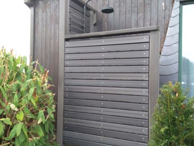 Outdoor-Dusche